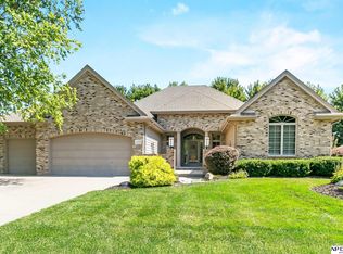 1219 S 195th St, Omaha, NE 68130