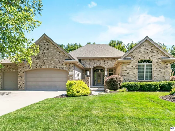1219 S 195th St, Omaha, NE 68130