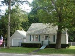 454 Salmon Falls Rd, Rochester, NH 03868