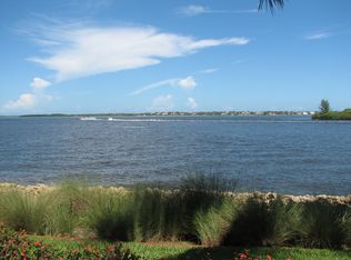 5572 SE Schooner Oaks Way, Stuart, FL 34997