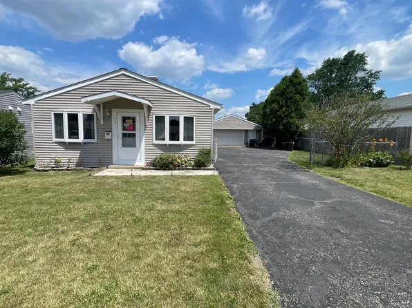 540 E Altgeld St, Glendale Heights, IL 60139