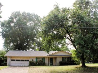 1414 Dartmouth St, Longview, TX 75601