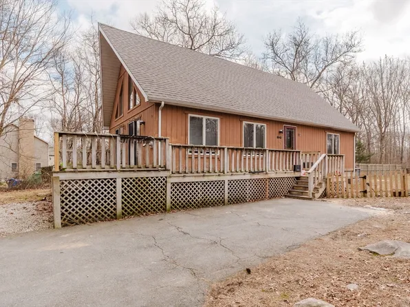 75 Charlotte White Rd, Westport, MA 02790