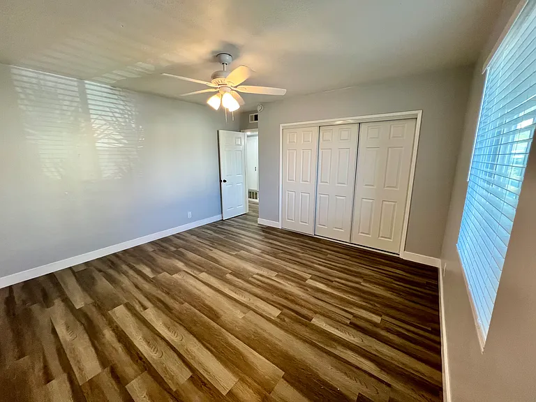 Welcome to Pacific View Apartments — Photo 16