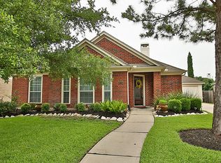 8714 Distant Woods Dr, Houston, TX 77095