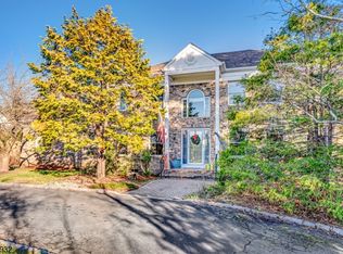 230 Woods End, Basking Ridge, NJ 07920