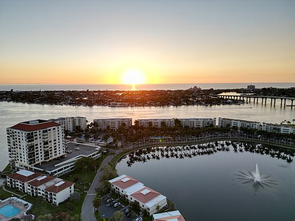 2nd image of 6295 Bahia Del Mar Cir APT 604