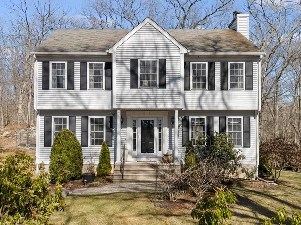18 B River Road, Clinton, CT 06413