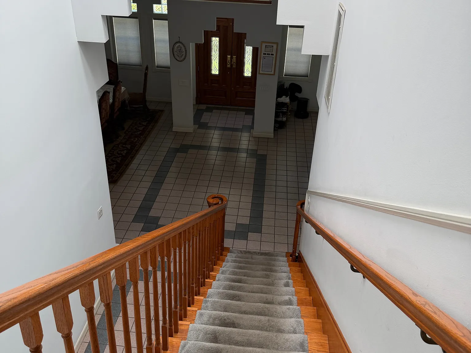 4 bed, 2784 sqft, $8,295 — Photo 3