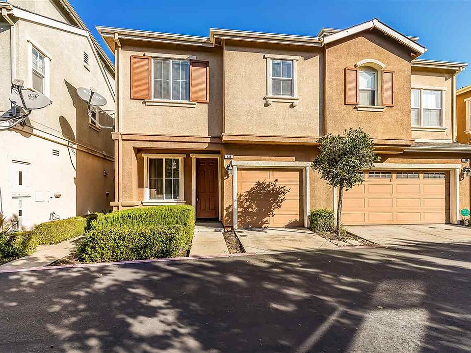 1st image of 635 Heritage Cir