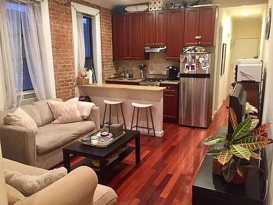 Rented by CNYC Apartments | media 30