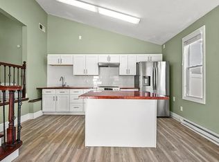 545 Brayton Ave #1, Fall River, MA 02721