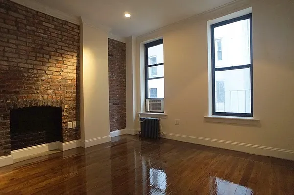 Rented by Citi Habitats | media 22