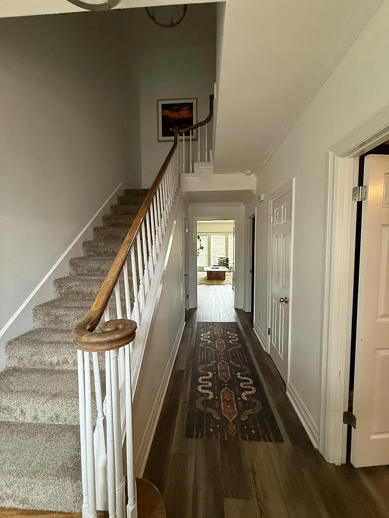 3 bed, 2.5 bath, 1964 sqft, $5,000 — Photo 3