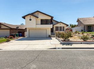 8 Sunny Slope Rd, Pomona, CA 91766