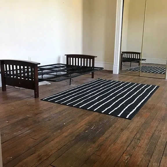 1101 Grove Ave #5 — Photo 4