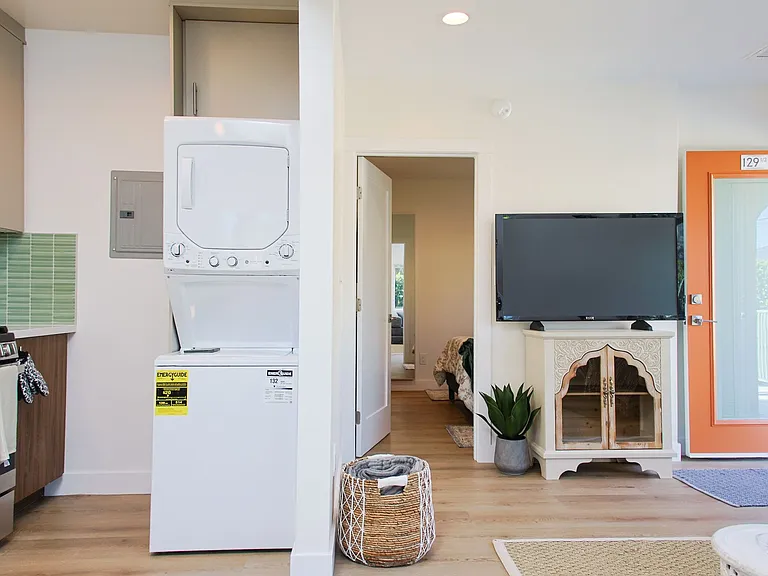 123 S Avenue 63 — Photo 19