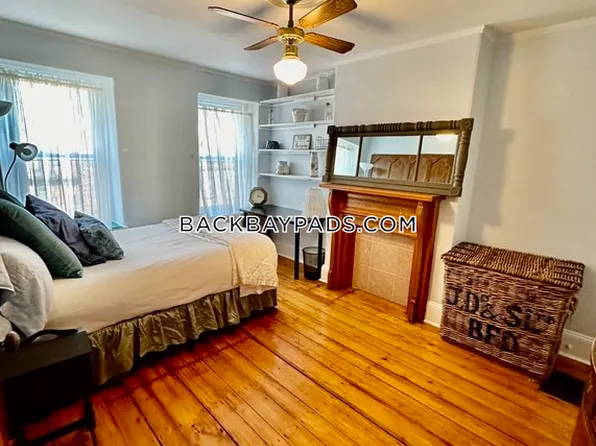 2 Durham St #Penthouse, Boston, MA 02115