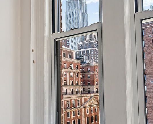 5th image of 55 Park Ave APT 11W
