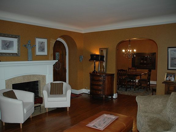 Living Room & Dining Room