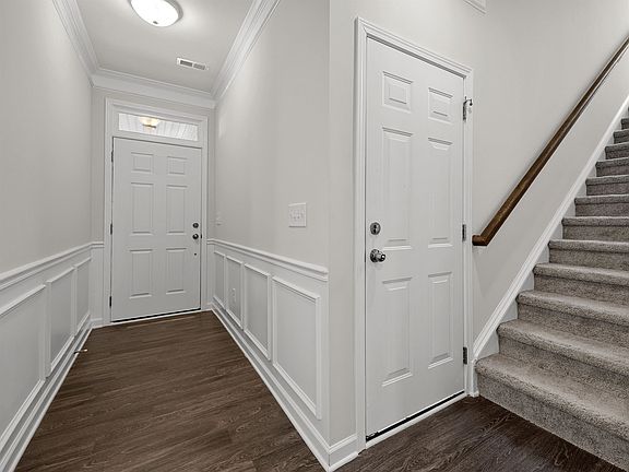 4th image of 7012 Haddington Dr