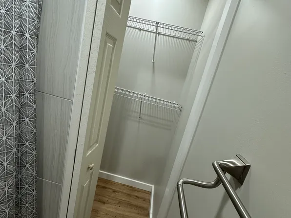 1418 Prospect View Ct, Lawrenceville, GA 30043