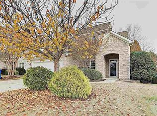 2116 Maizefield Ln, Fuquay Varina, NC 27526