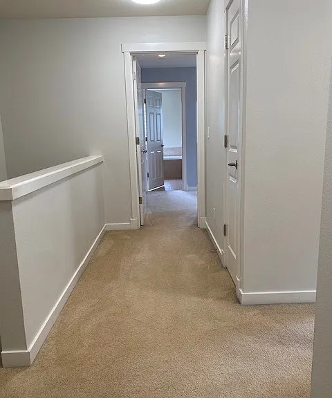 upstairs hallway to master