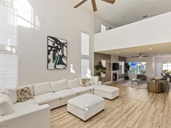 38 Diplomat Ct, Henderson, NV 89074