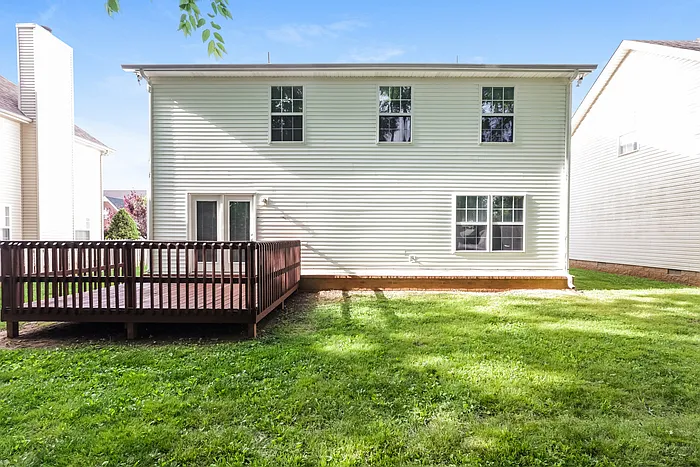 2057 Aberdeen Cir — Photo 17