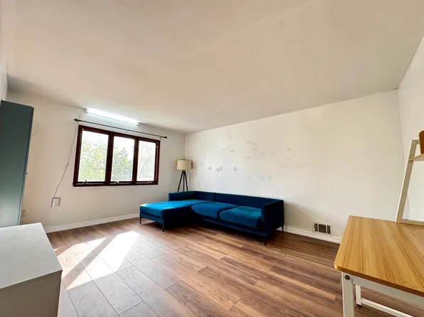 335 Jefferson Ave #2F, Staten Island, NY 10306