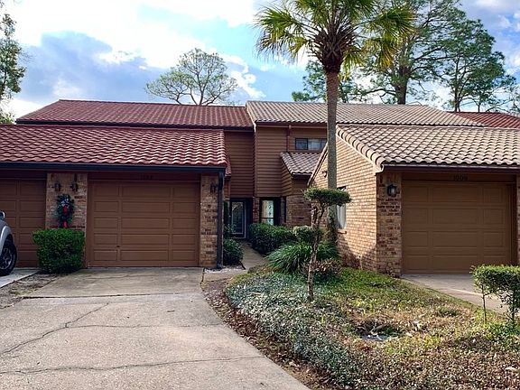 3rd image of 1008 Regatta Cir