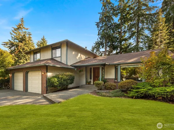 8216 50th Street Ct W, University Place, WA 98467