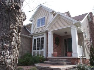 1021 Vine St, Saint Clair, MI