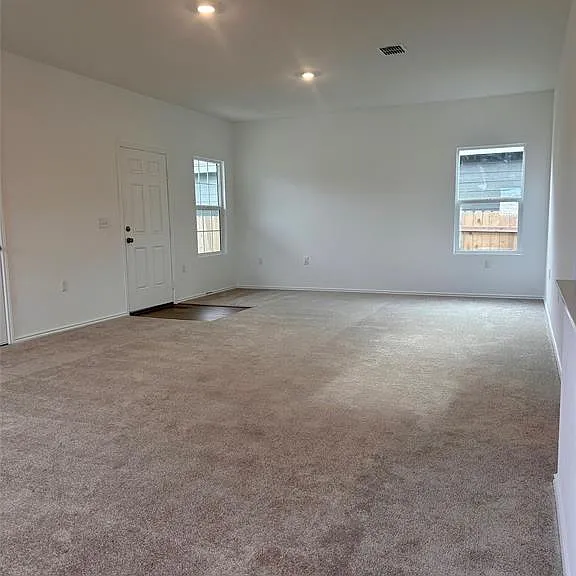 2525 Willkomen Way — Photo 10