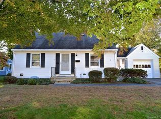 145 Sunnydale Rd, Bridgeport, CT 06606