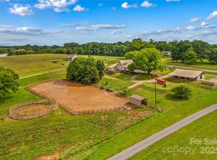 296 Hicks Creek Rd, Troutman, NC 28166
