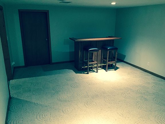 3rd image of 6858 40th Ave