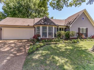 3256 Elmore Park Rd, Bartlett, TN 38134