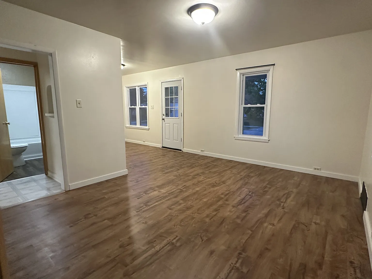 912 East Lincoln Avenue - 1 — Photo 3