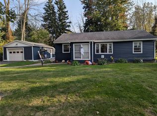 12392 Million Dollar Hwy, Medina, NY 14103