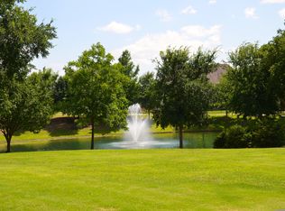 2608 Green Oak Dr, Carrollton, TX 75010