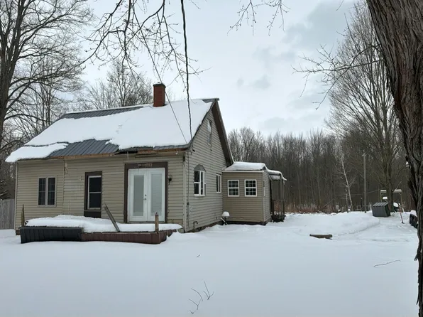 14430 Ridge Rd, West Springfield, PA 16443
