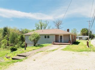 747 Frbk Herbert Rd, New Salem, PA 15468