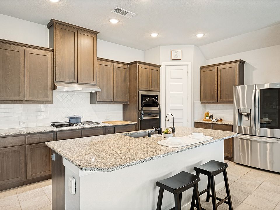 1st image of 308 Moonvine Dr