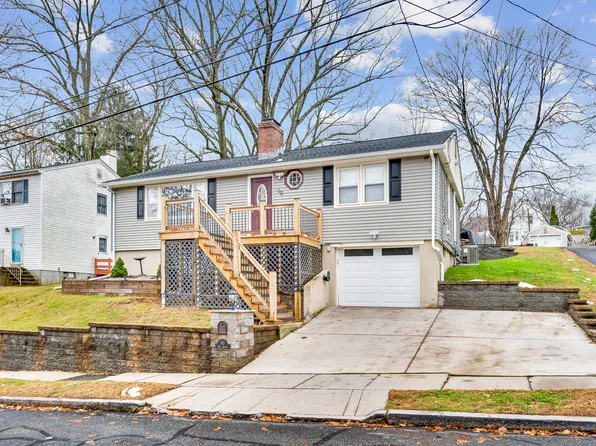 60 Vale Avenue, Meriden, CT 06451