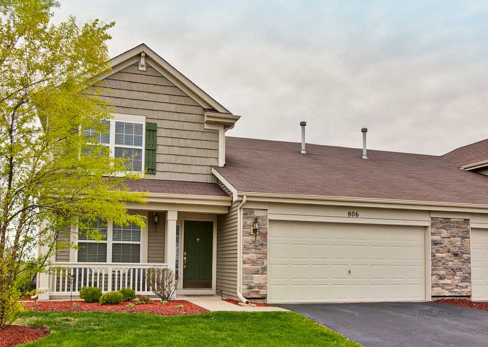 1st image of 806 Richard Brown Blvd