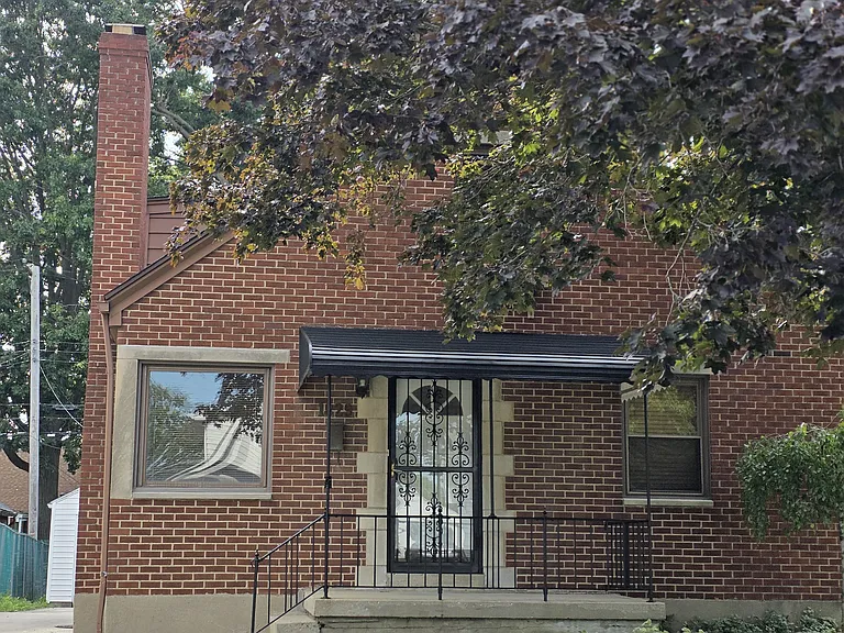 Rosemont Blvd — Photo 1