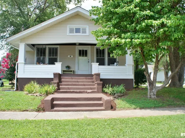 811 Catherine St, Metropolis, IL 62960