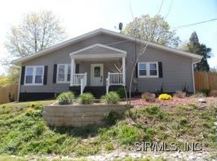 427 Jefferson Rd, Edwardsville, IL 62025